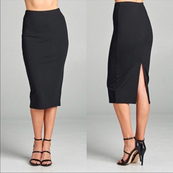 💐NWT Stretch Pencil Skirt With Back Slit! - Picture 3 of 3